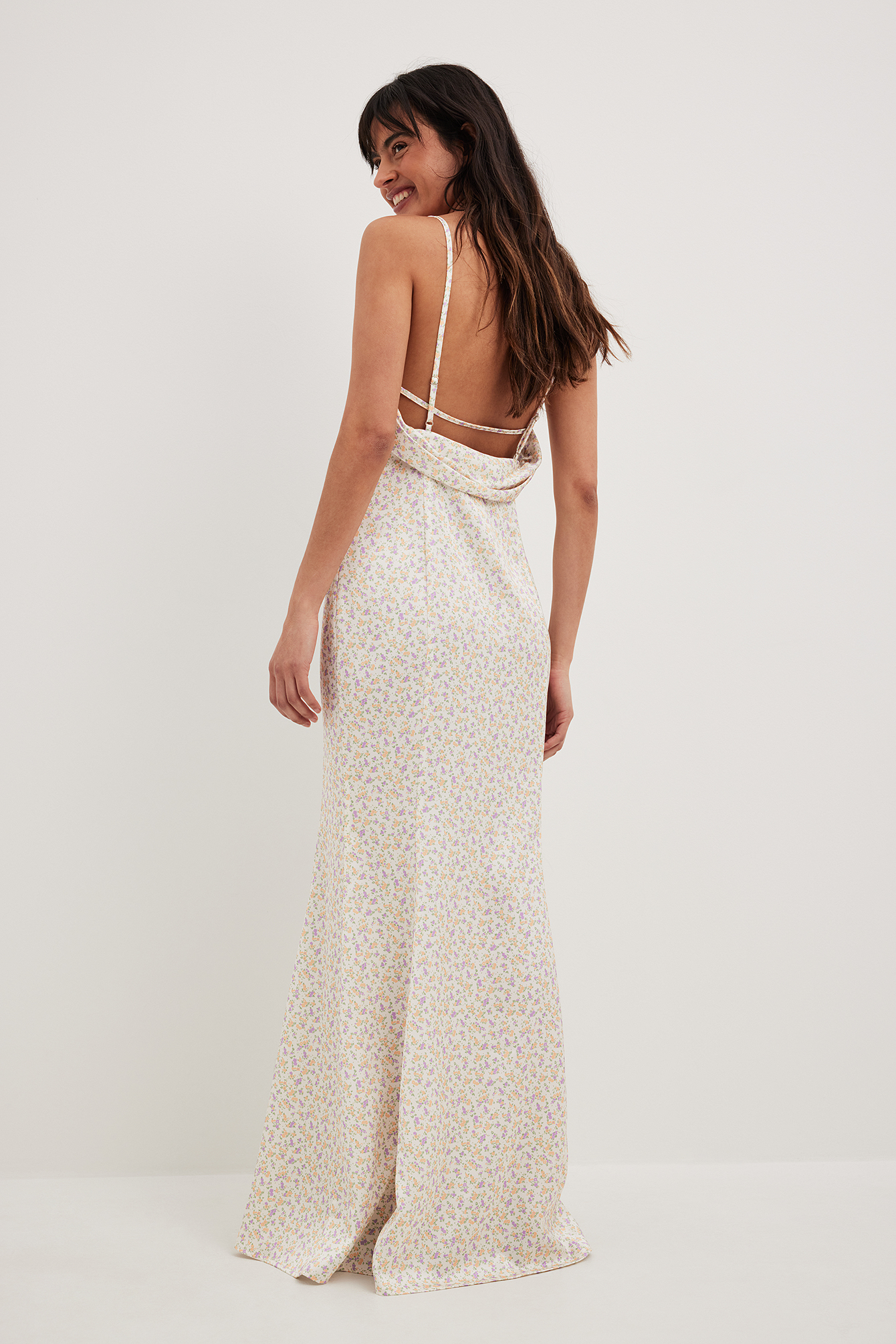 Robe sirène longue en tissu satiné Floral