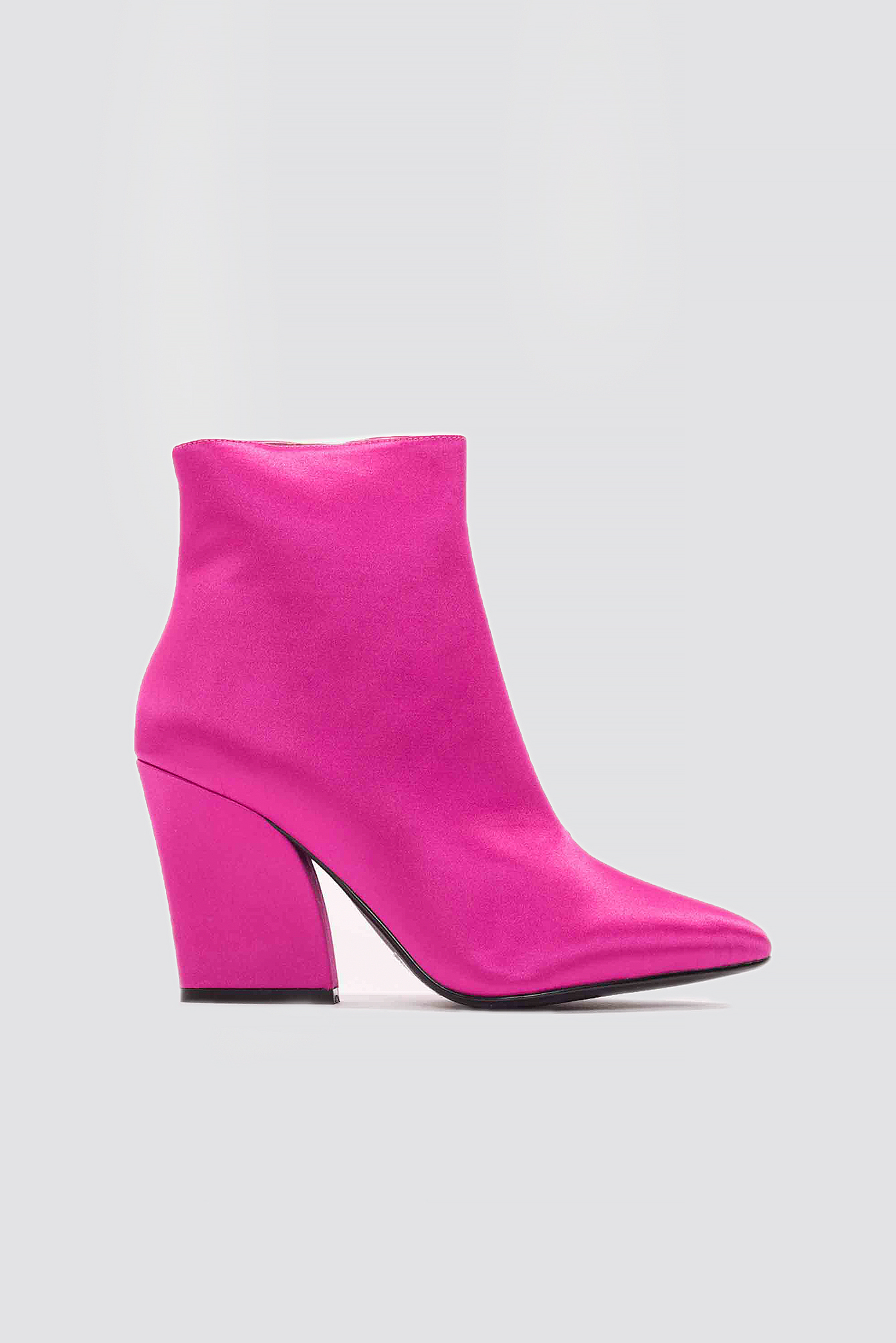 Strong pink NA-KD Shoes Satin Mid Heel Boots