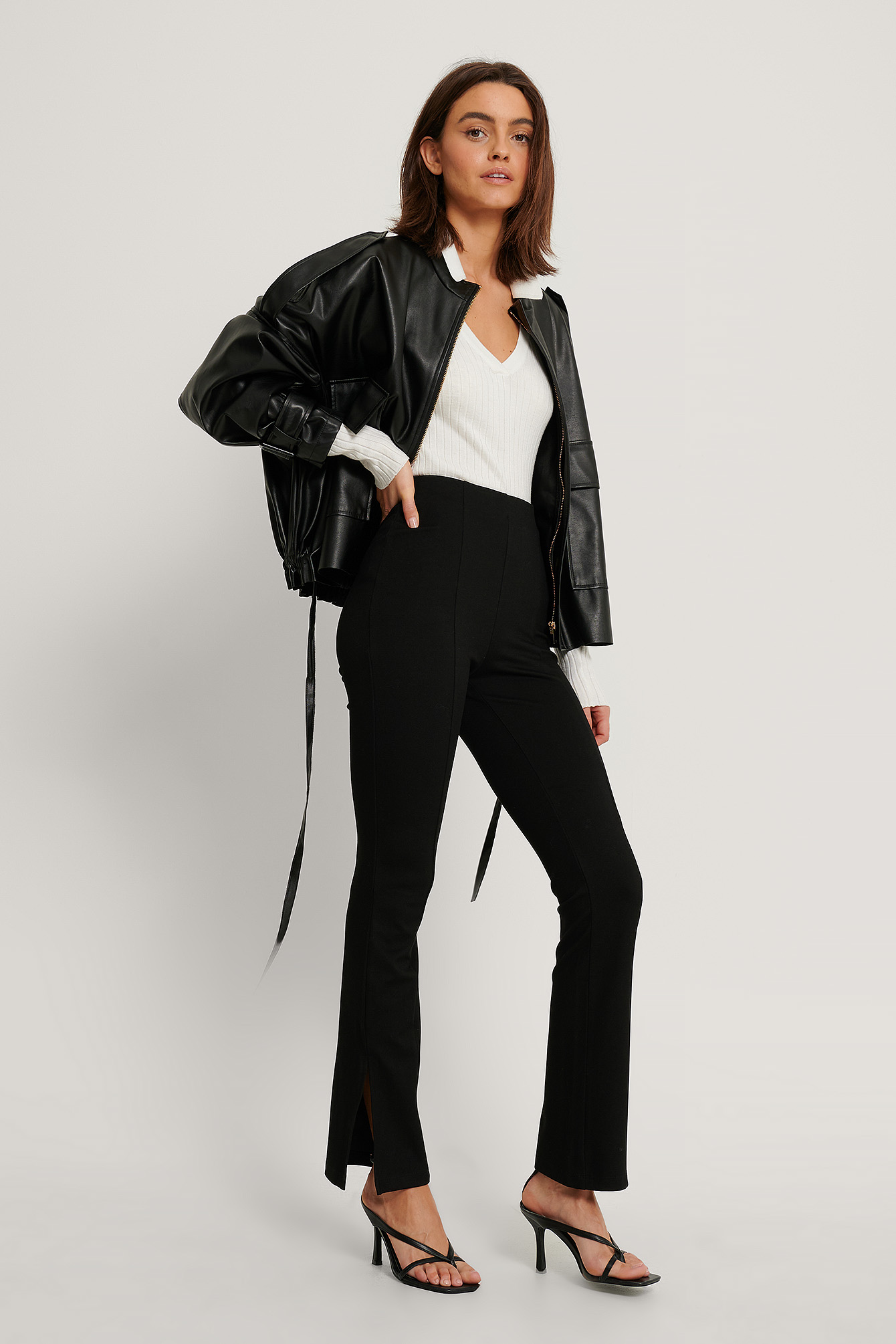 Black Pantalon Fendu Sur Le Côté