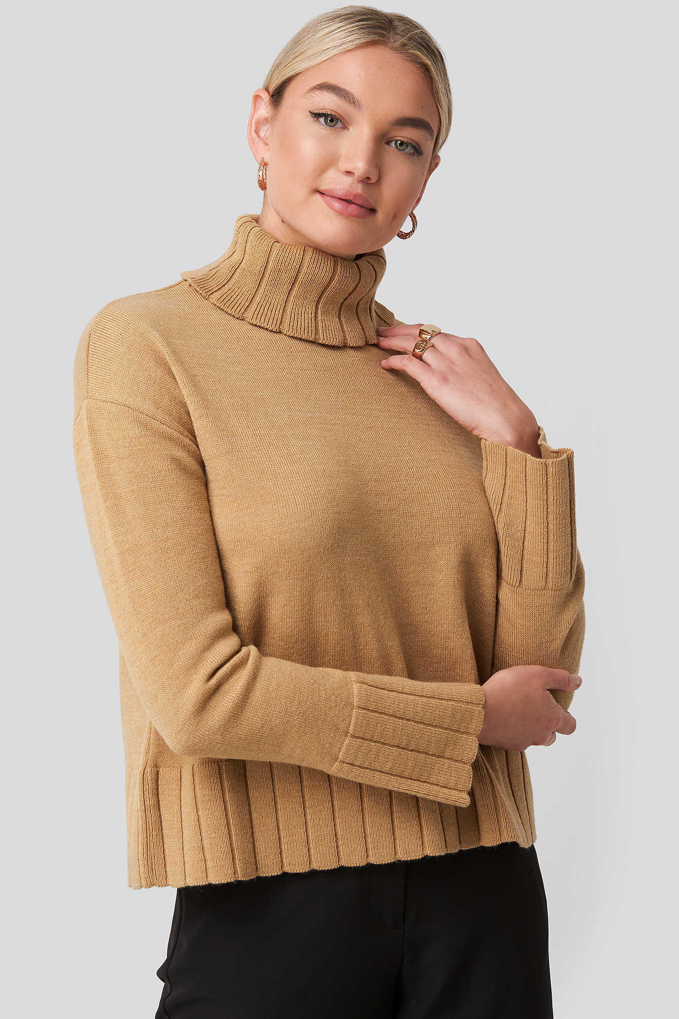 Brown NA-KD Slouchy Turtle Neck Sweater