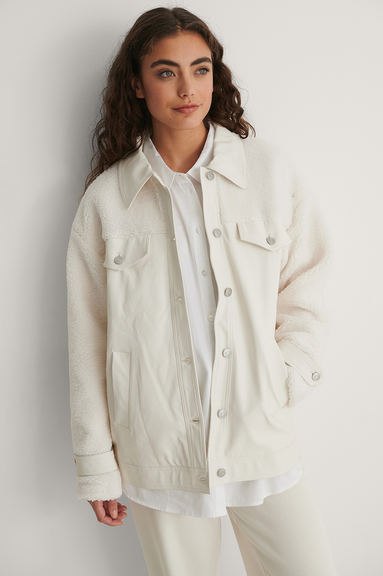 Cream Veste En Faux Cuir