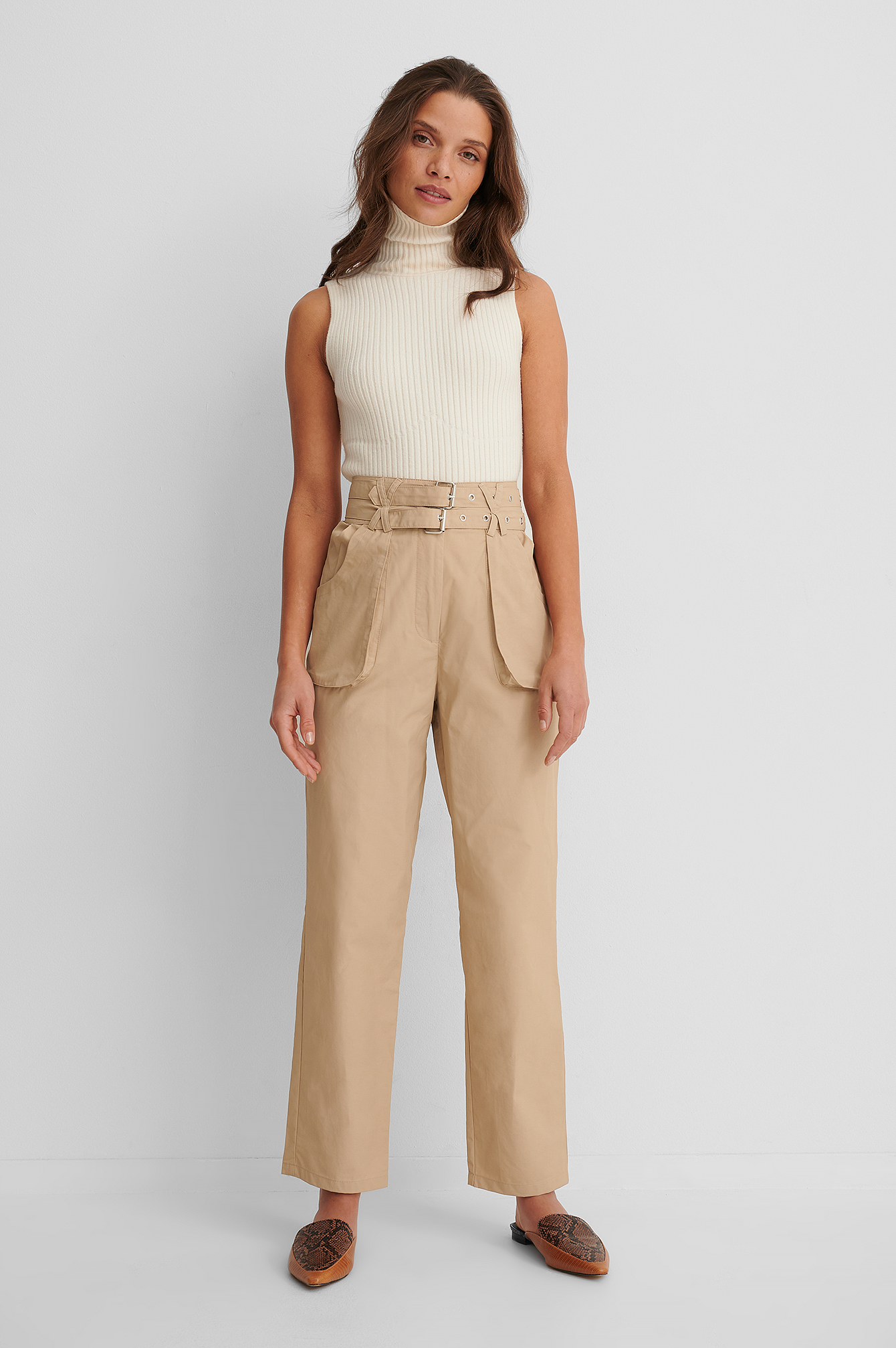 Beige Pantalon Ample Avec Ceinture
