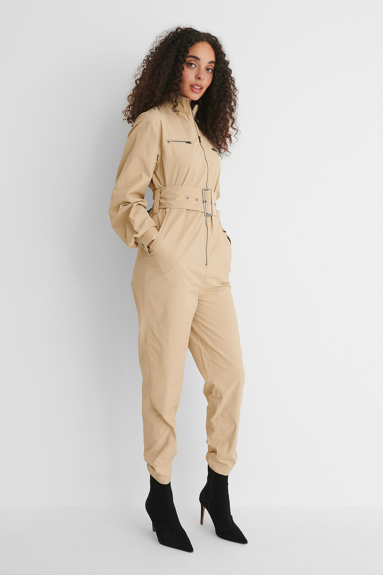 Femme Vêtements Combinaisons Combinaisons longues Josefine HJ x Combinaison pantalon Coton NA-KD en coloris Neutre 