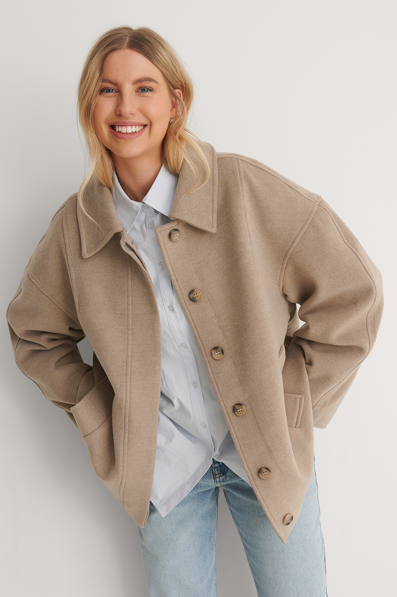 Beige Manteau Court