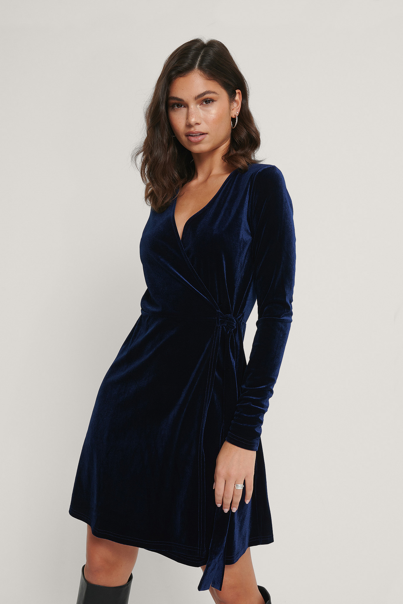 Dark Blue Robe Cache-Coeur En Velours