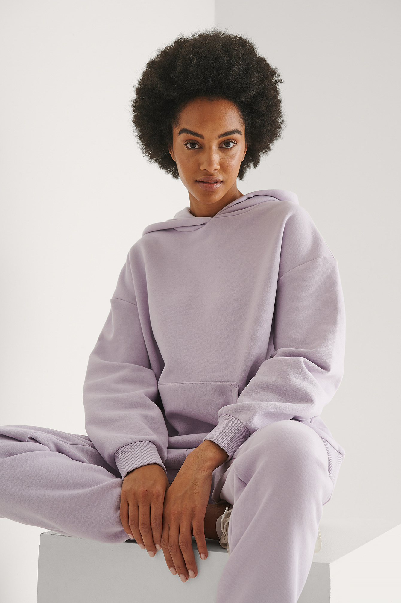 Lilac Sweatshirt à capuche à poche oversize biologique