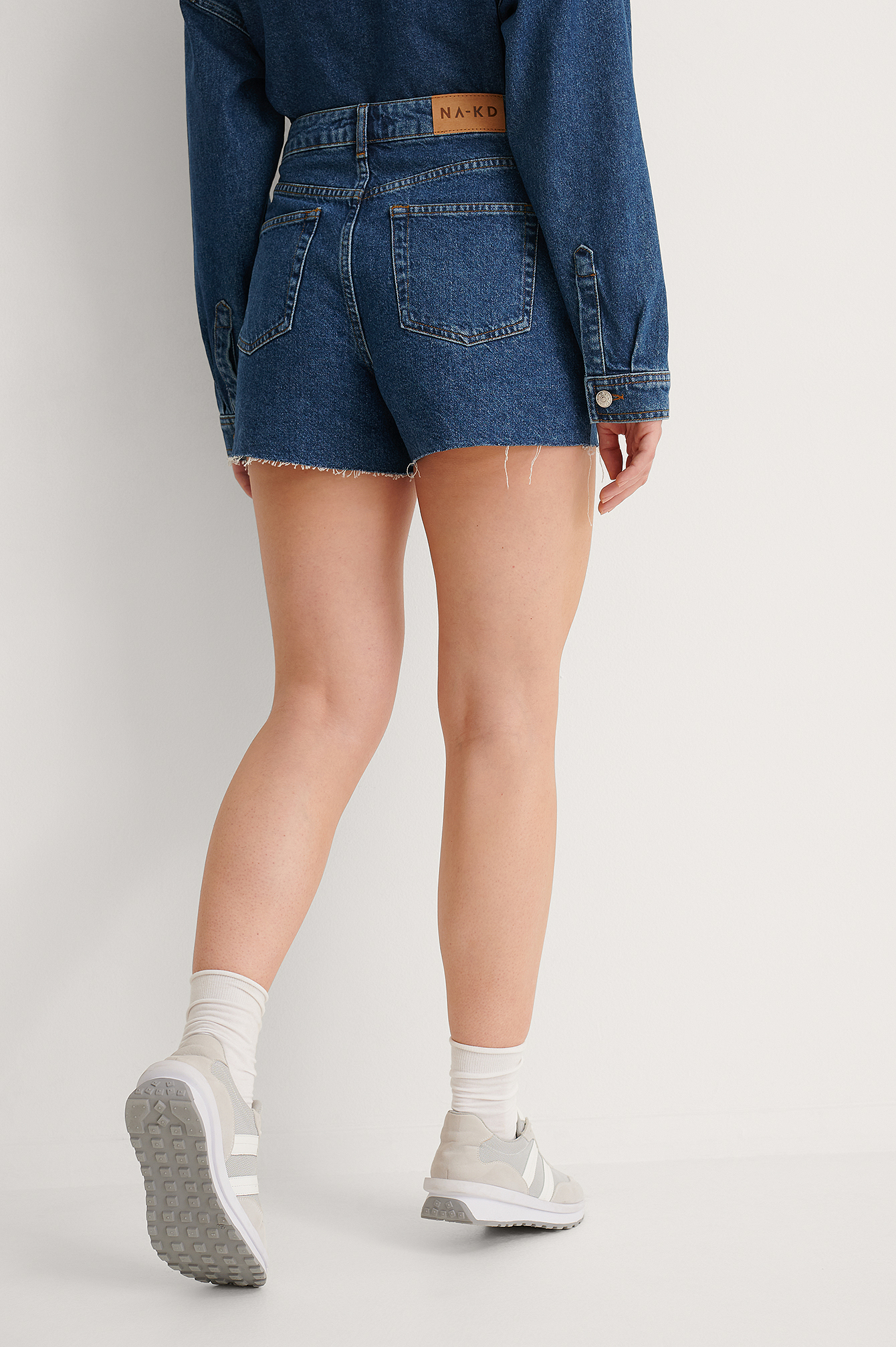 Mid Blue Short En Jean À Ourlet Franc Vintage