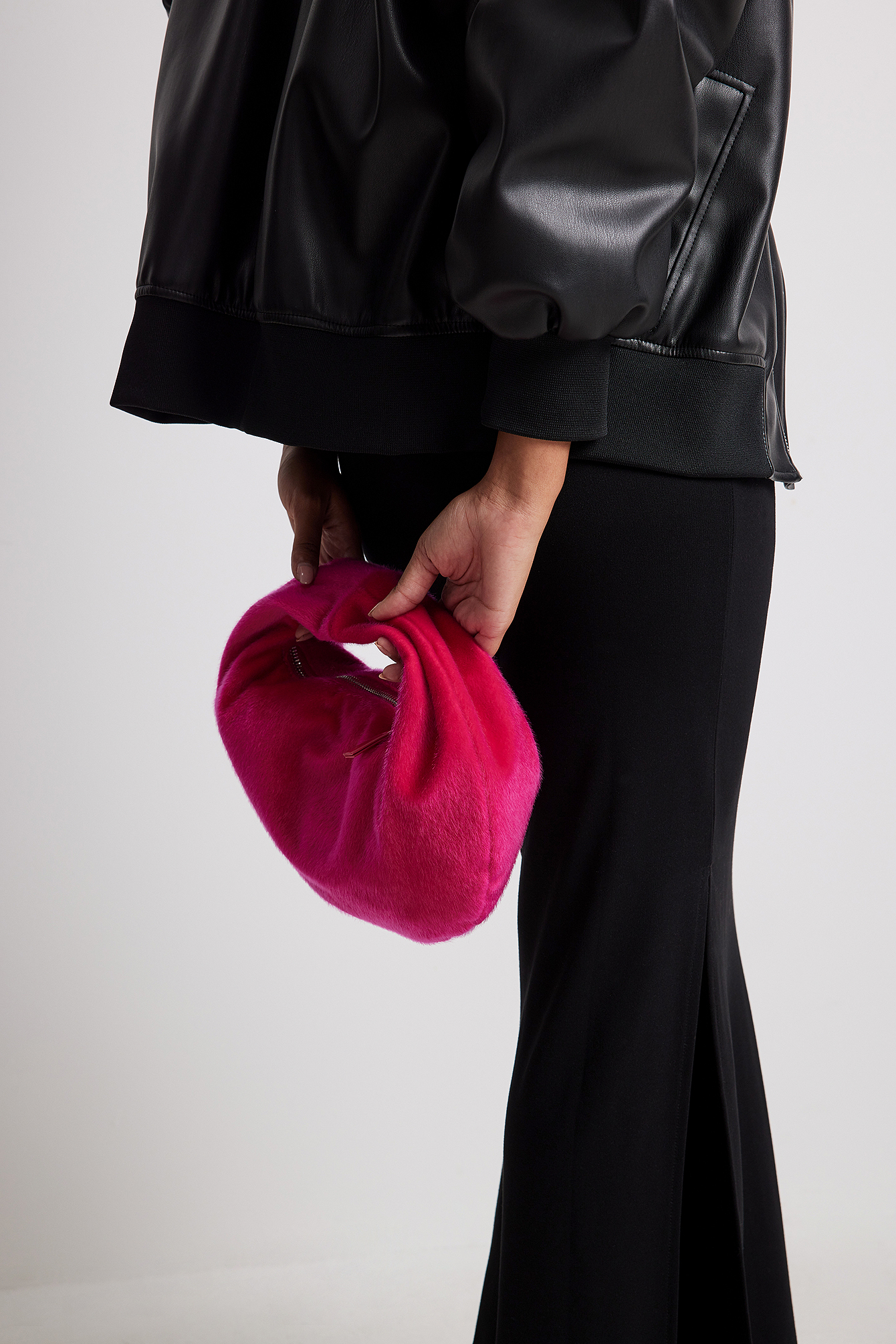 Strong Pink Sac rond en fausse fourrure