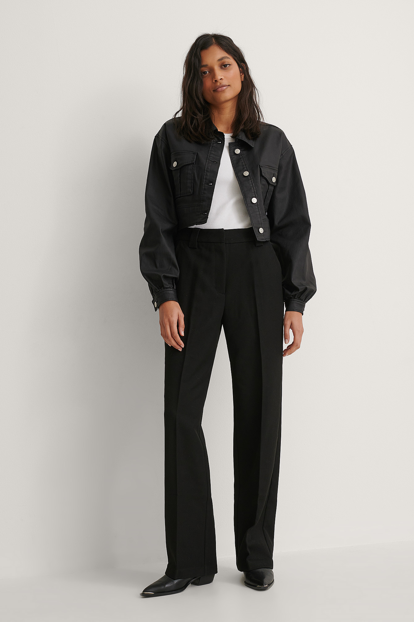 Coated Balloon Sleeve Cropped Jacket Outfit.