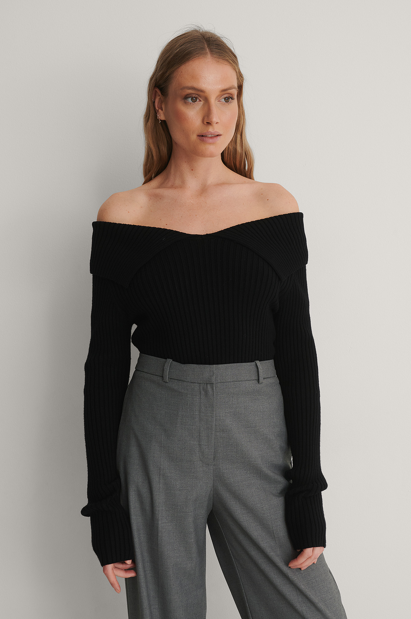 Ribbed Off Shoulder Top Outfit.