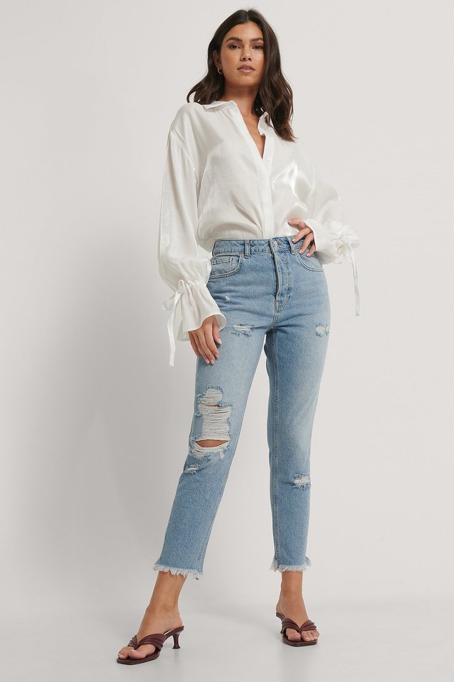Organic Ripped Detail Mom Jeans blue.