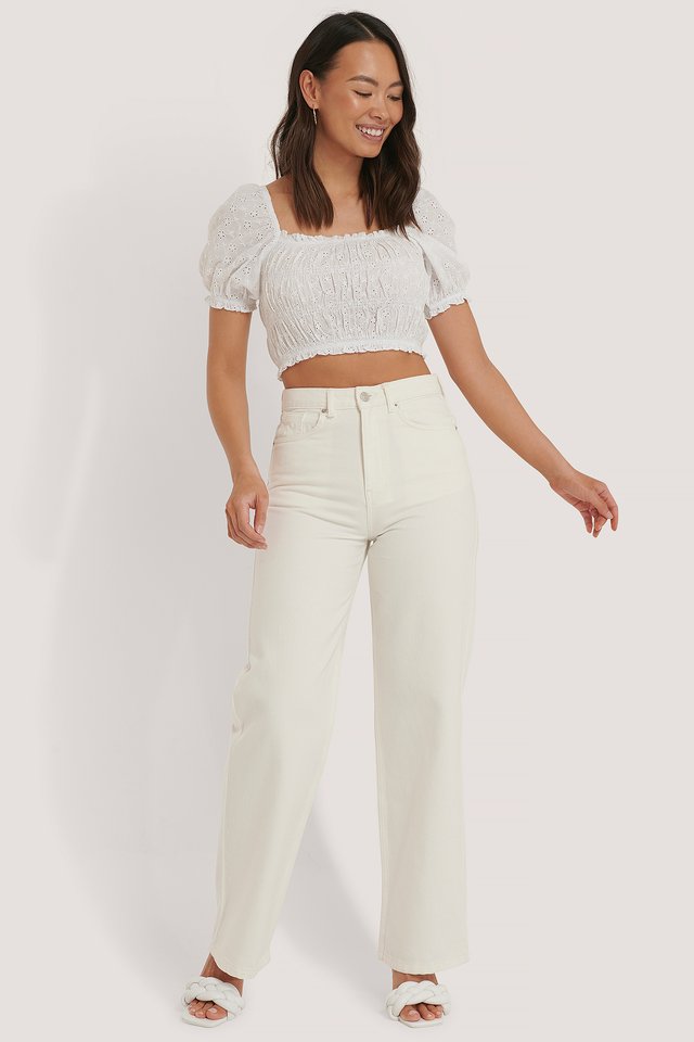 Structured Anglaise Crop Top Outfit.