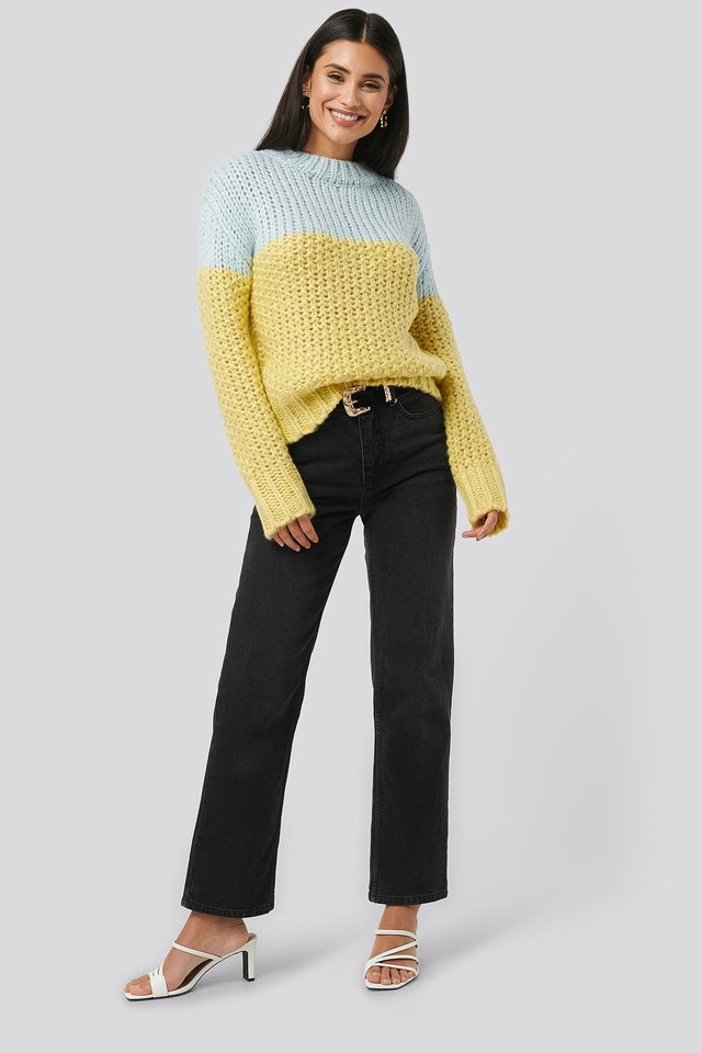 Heavy Knitted Wide Rib Sweater Outfit.