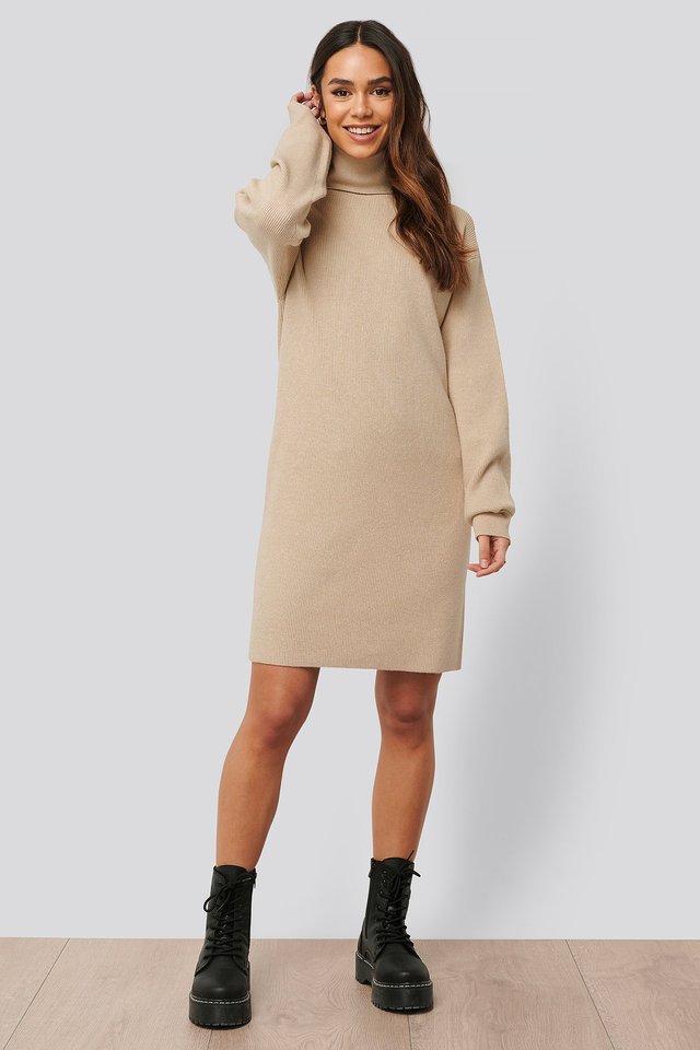 High Neck Oversized Long Knit Outfit.