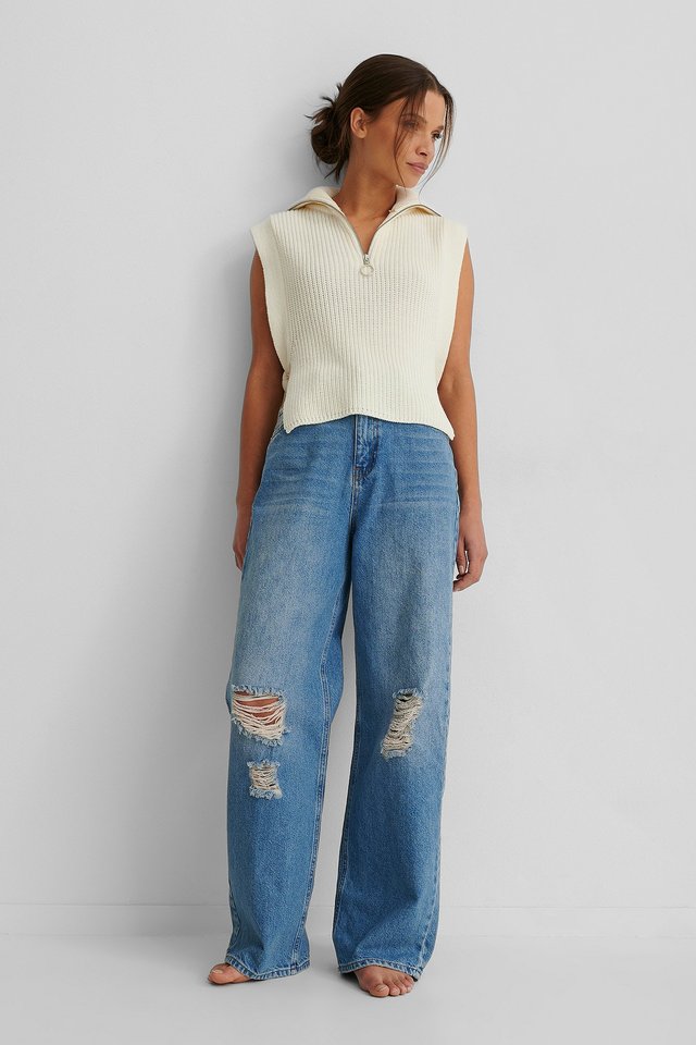 Organic Wide Leg Destroyed Details Jeans Blue Outfit.