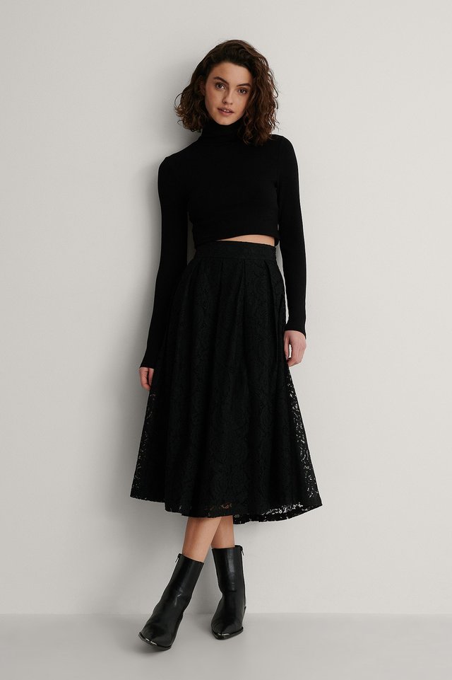 Darted Lace Midi Skirt Outfit.