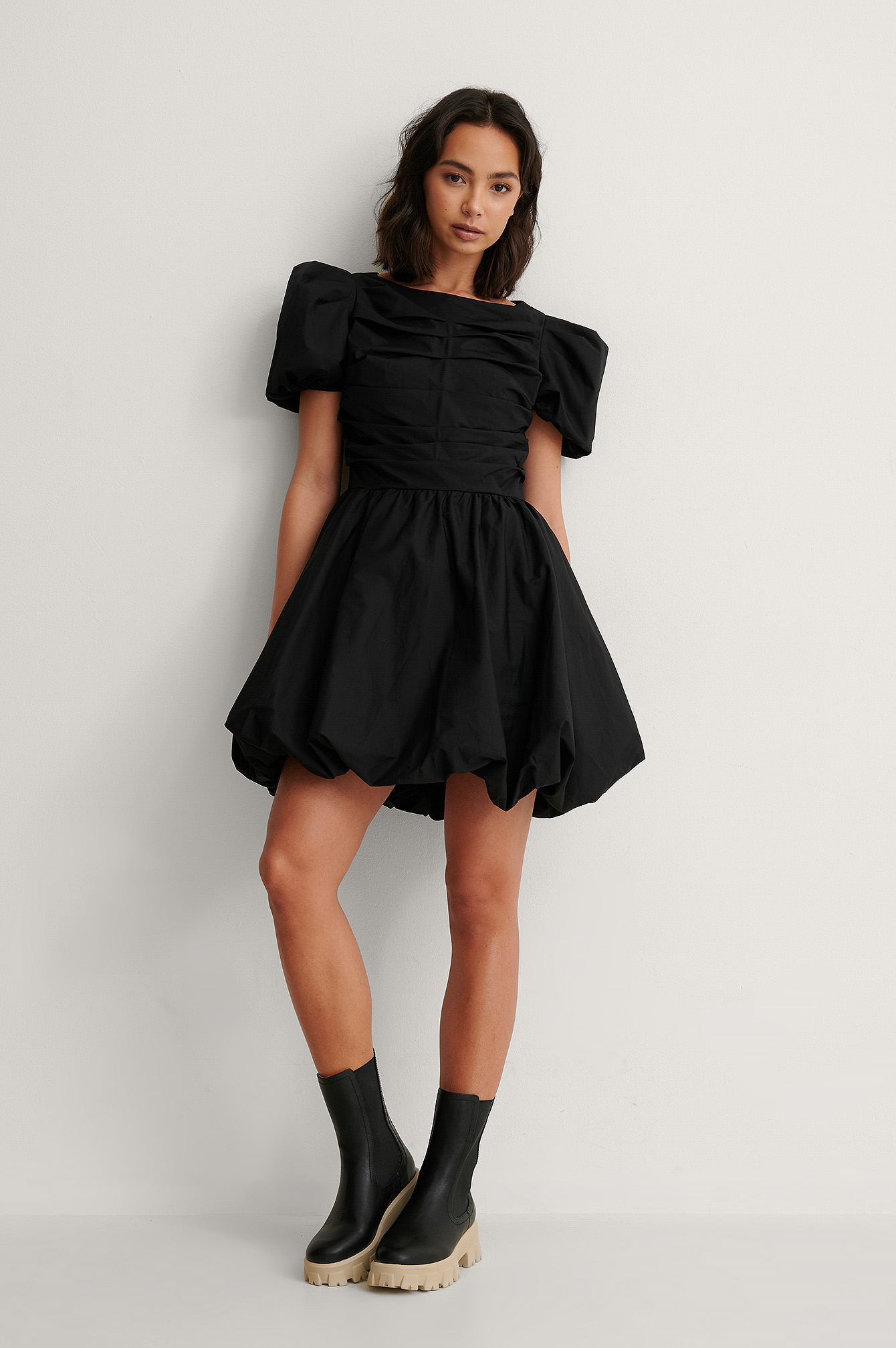 Ruched Puff Sleeve Mini Dress Outfit.