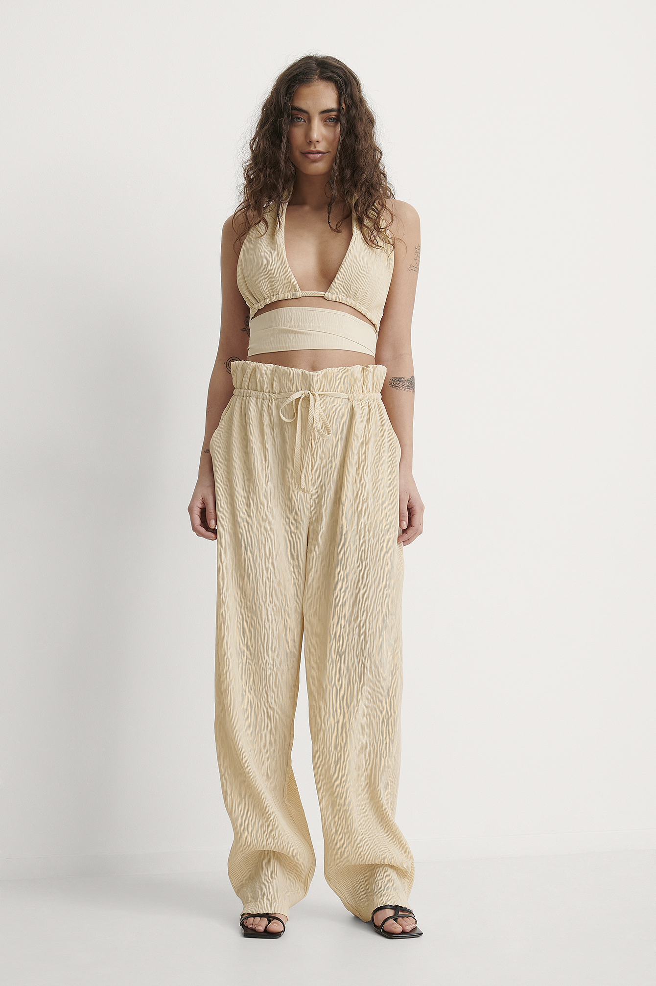 Crinkled Paperwaist Pants Outfit