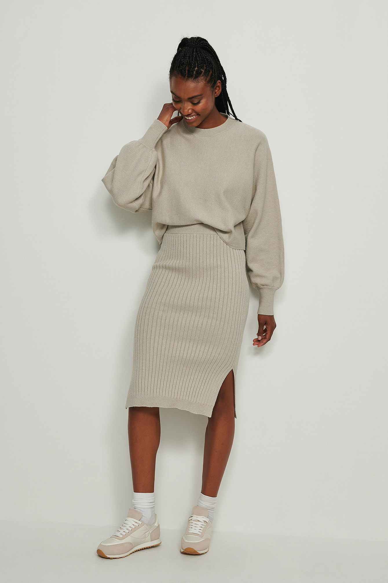 Rib Knitted Skirt Outfit