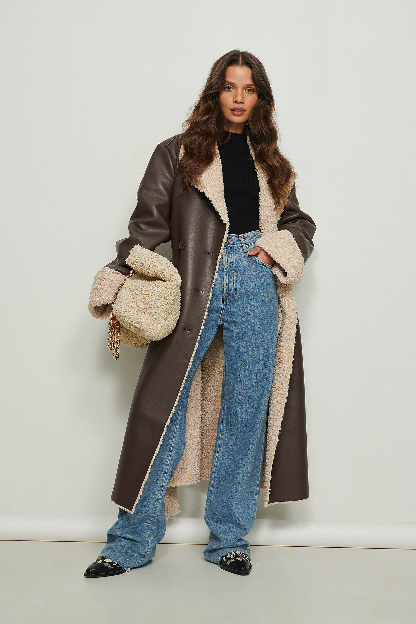 Teddy Detail PU Coat Outfit