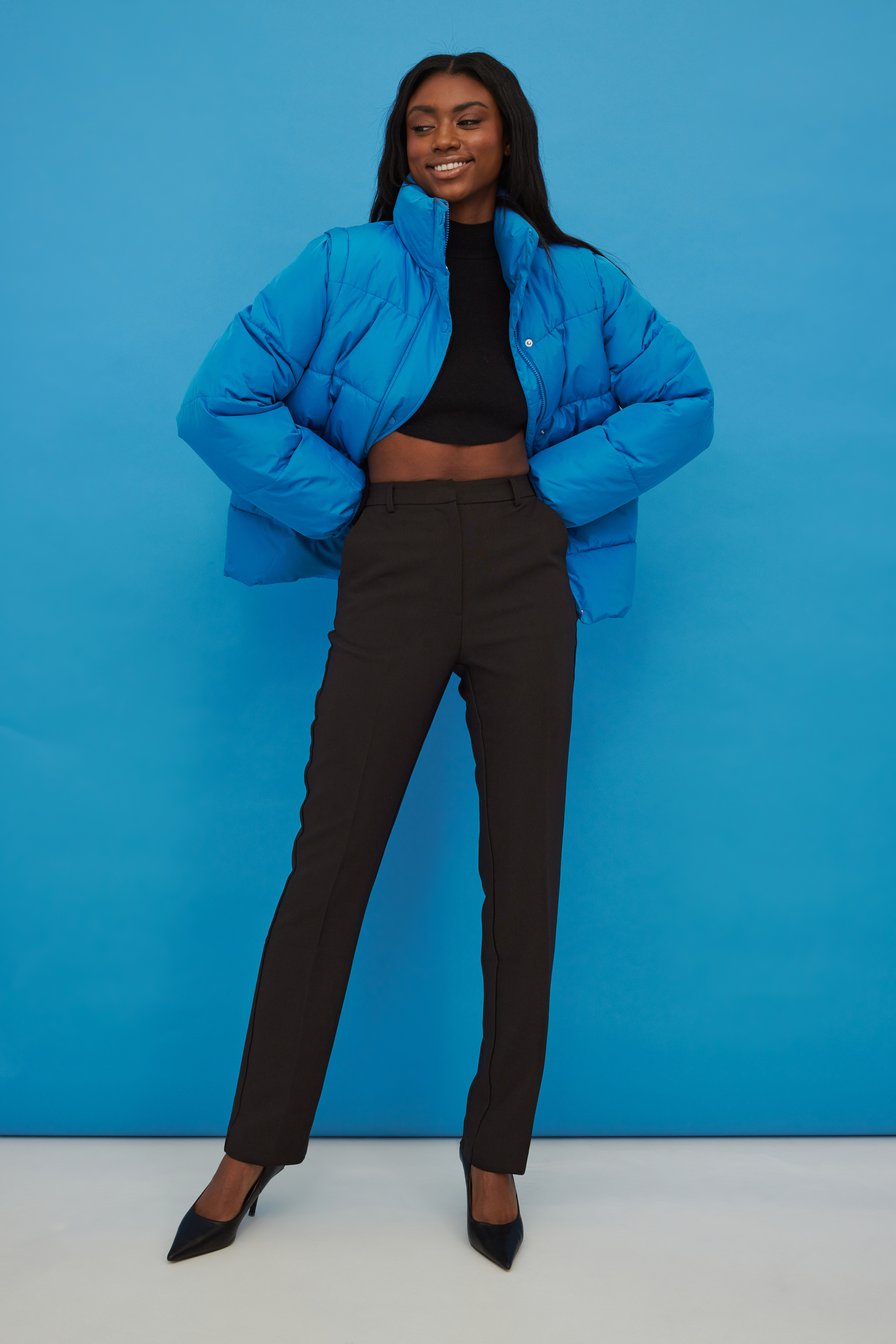 Removable Sleeve Puffer Jacket Outfit.