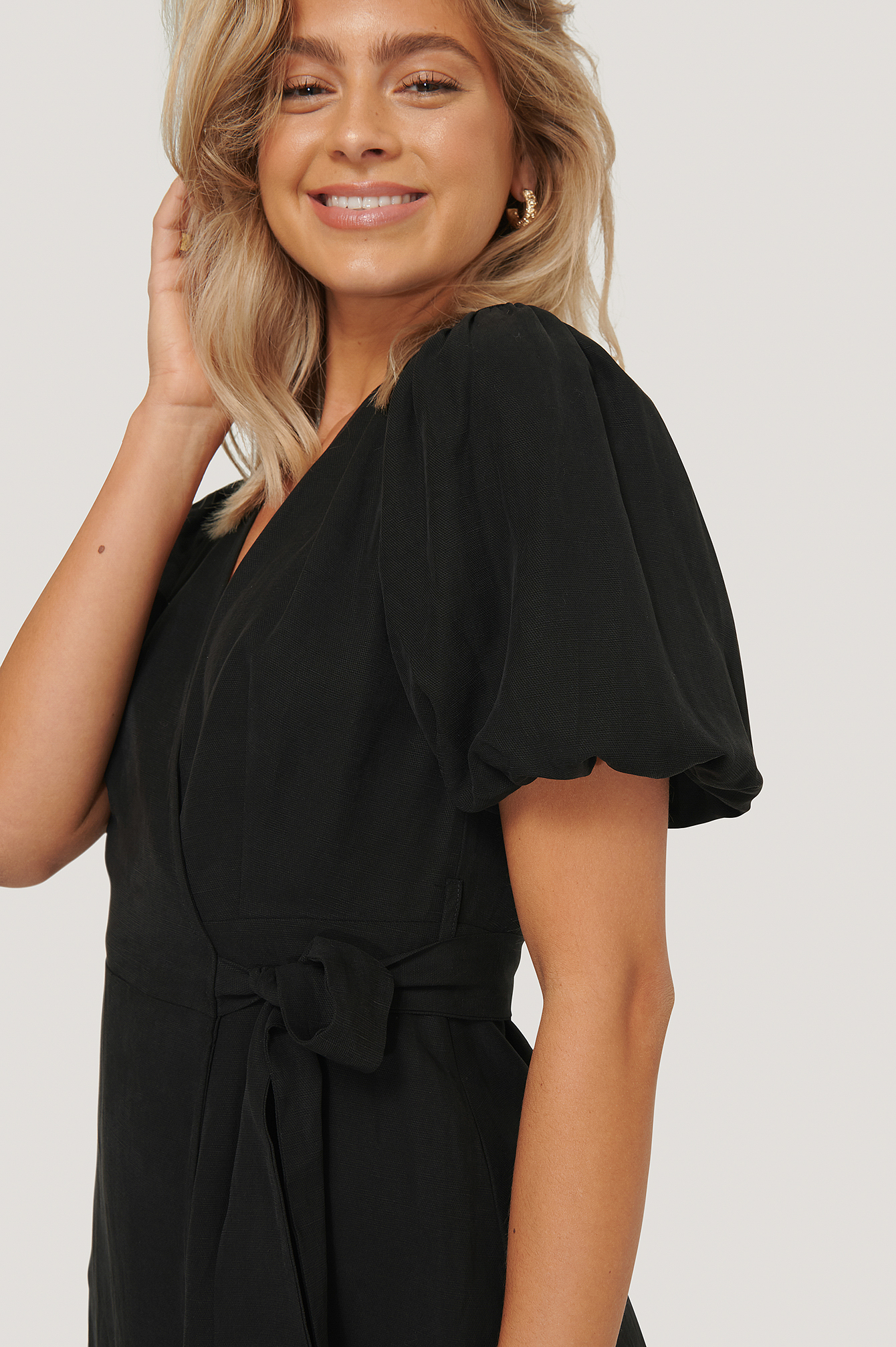 Robe Manches Ballon Noir nakd.fr