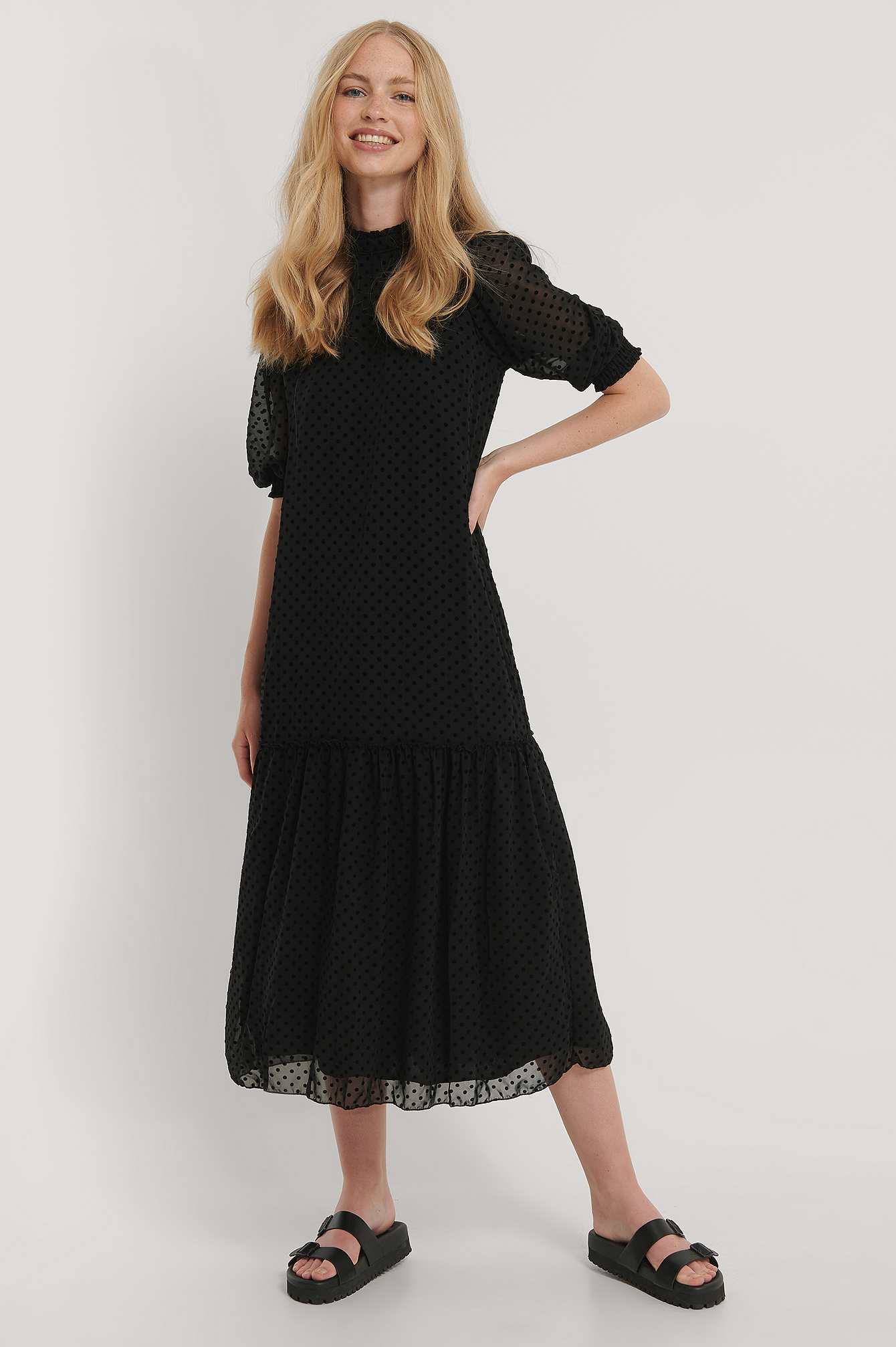 Black Robe Mi-Longue Texturée