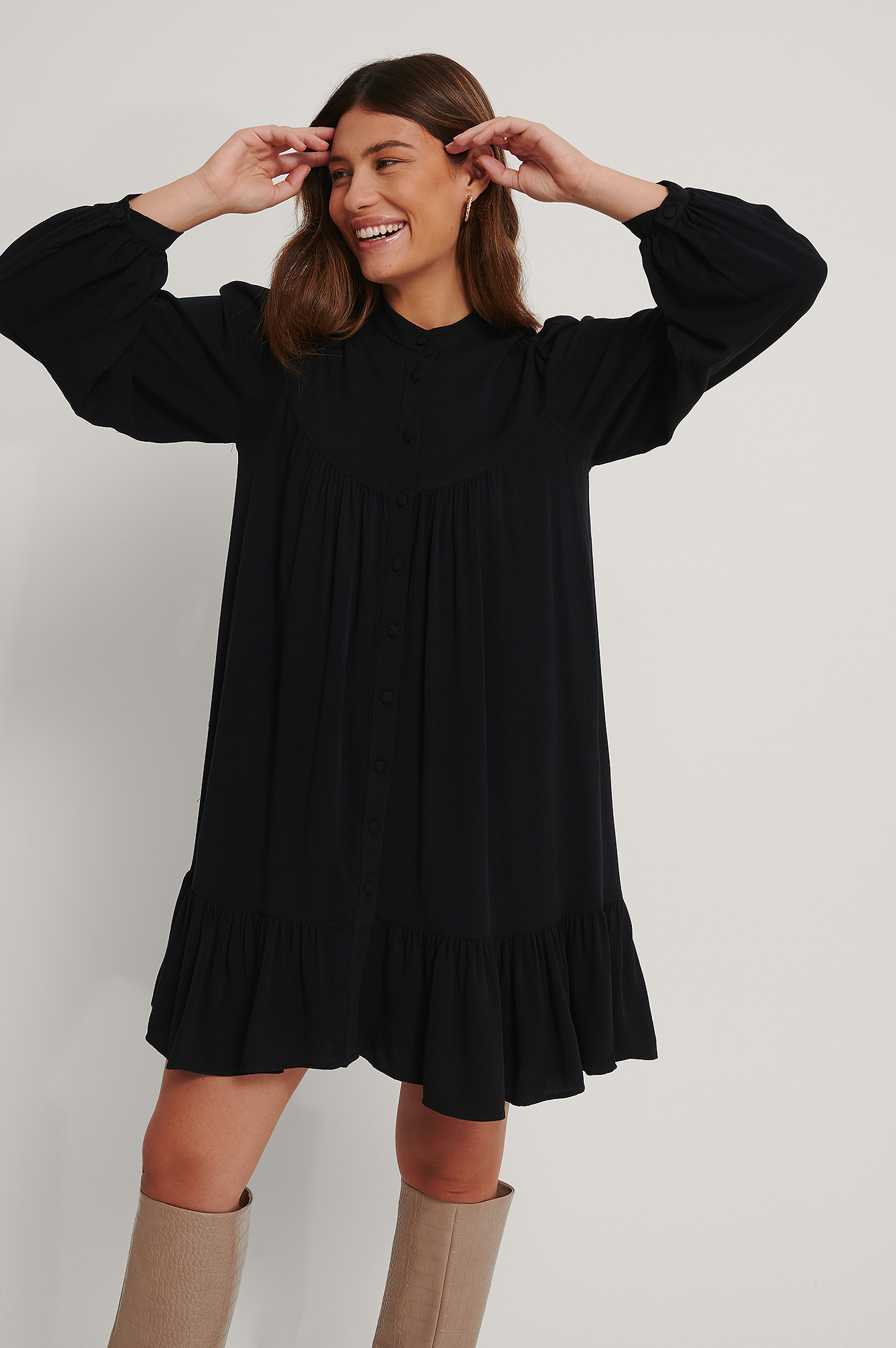 Black Robe Chemise À Détails