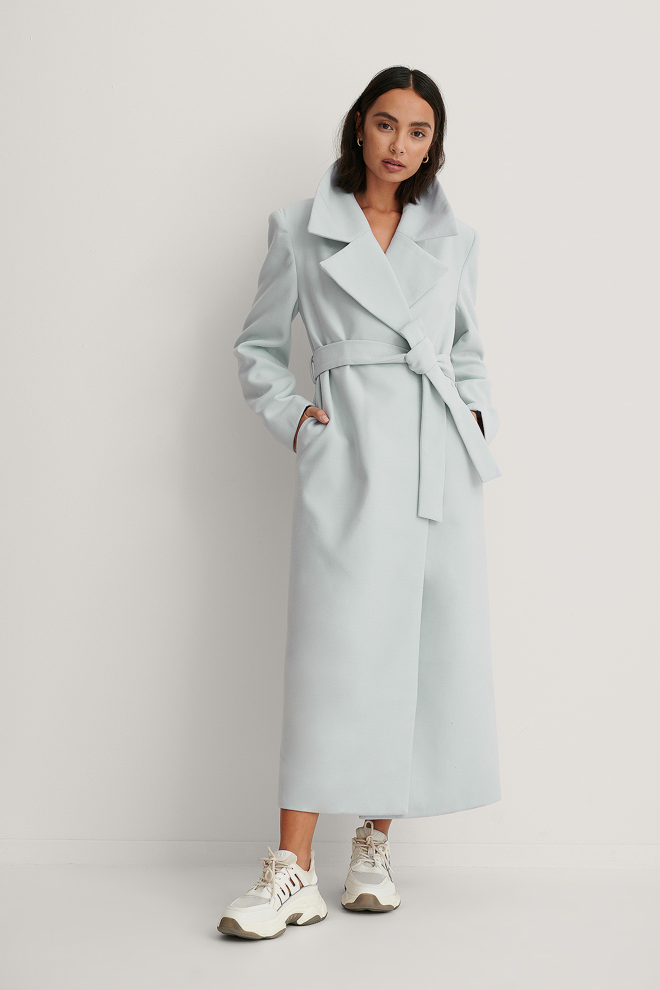 Light Blue Manteau Ceinturé