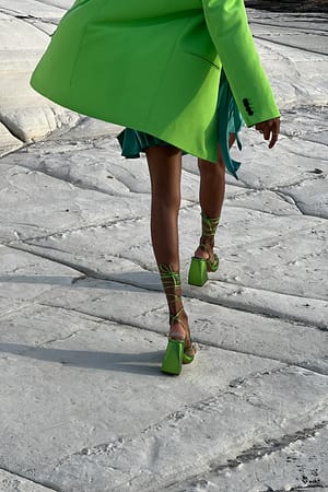 Metallic Green Chaussures rétro à talons épais et lanières