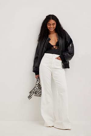 Offwhite Jean 70’s large avec poche sur le devant