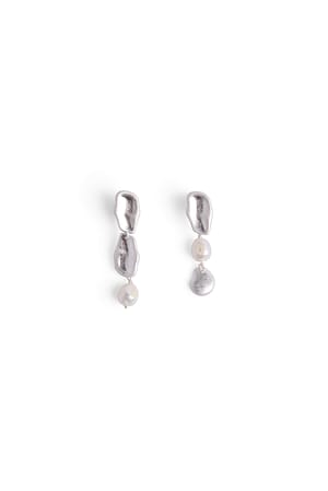Silver Boucles d'oreilles asymétriques à perles