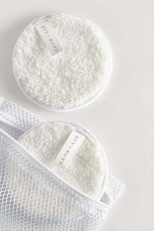 White Washable Make up remover pads 2-pack