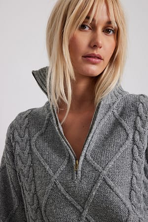 Grey Pull zippé en maille torsadée