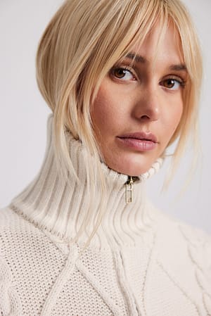 Gardenia Pull zippé en maille torsadée