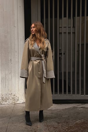 Taupe Trench à carreaux