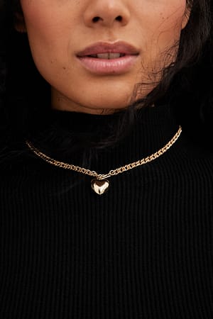 Gold Collier avec cœur épais