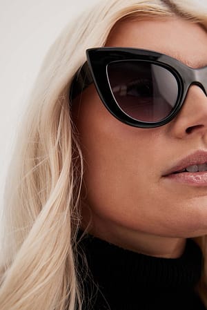 Black Lunettes de soleil yeux de chat épaisses pointues
