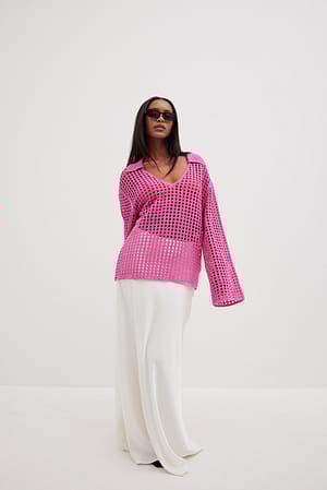 Pink Pull en maille crochetée à col en V