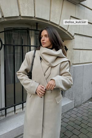 Light Beige Manteau avec écharpe