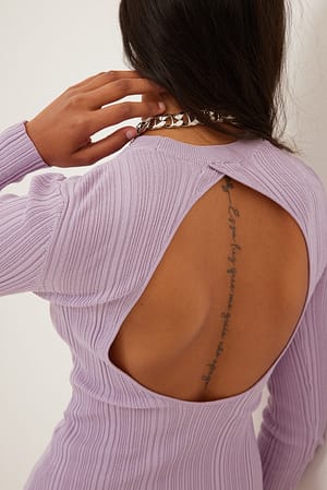 Light Lilac Haut en tricot fin à dos ouvert