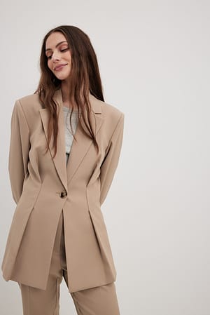 Taupe Blazer cintré