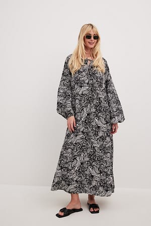 Black Pattern Robe longue fluide à manches ballon