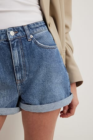 Mid Blue Short en jean à pliage droit