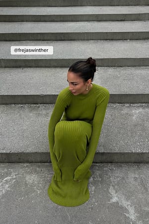 Green Robe longue en maille côtelée