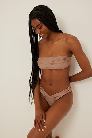 Brown Culotte de bikini froncée taille haute