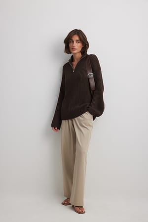 Brown Pull en tricot à fermeture éclair sur le devant