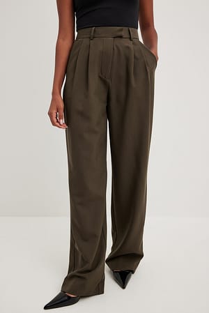 Brown Pantalon large à plis et taille haute