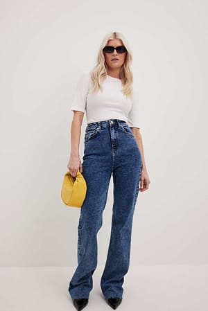 Mid Blue Jean taille haute avec coupe évasée