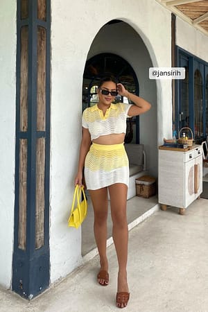 Yellow Wavy Knitted Mini Skirt